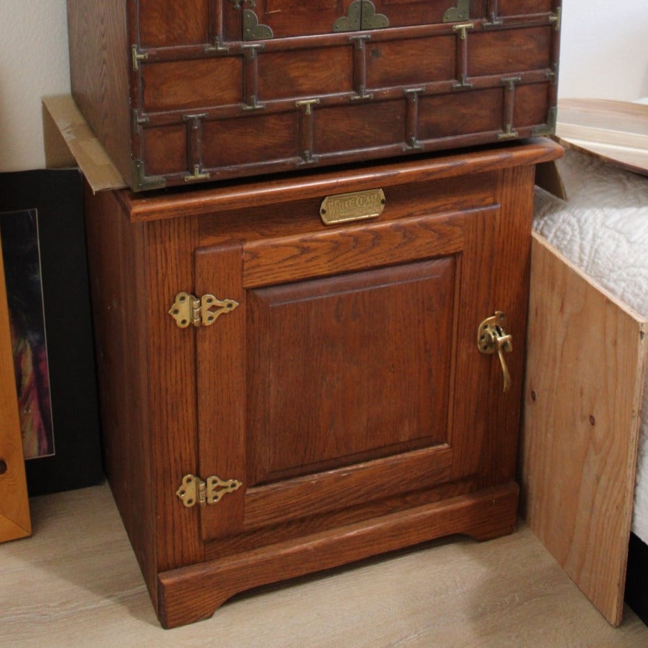 Vintage White Clad Ice Box