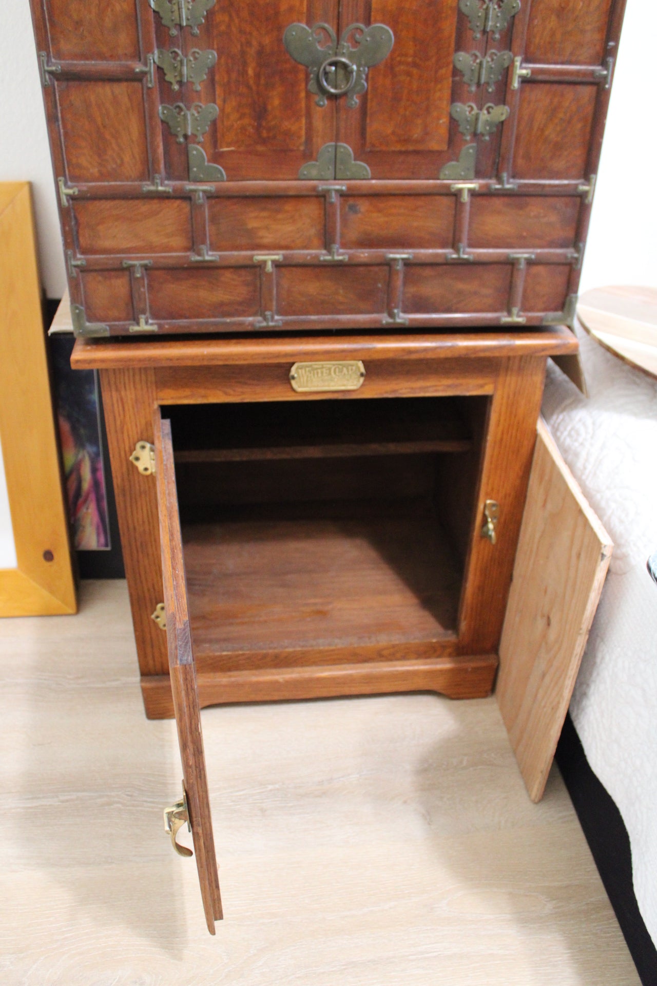 Vintage White Clad Ice Box