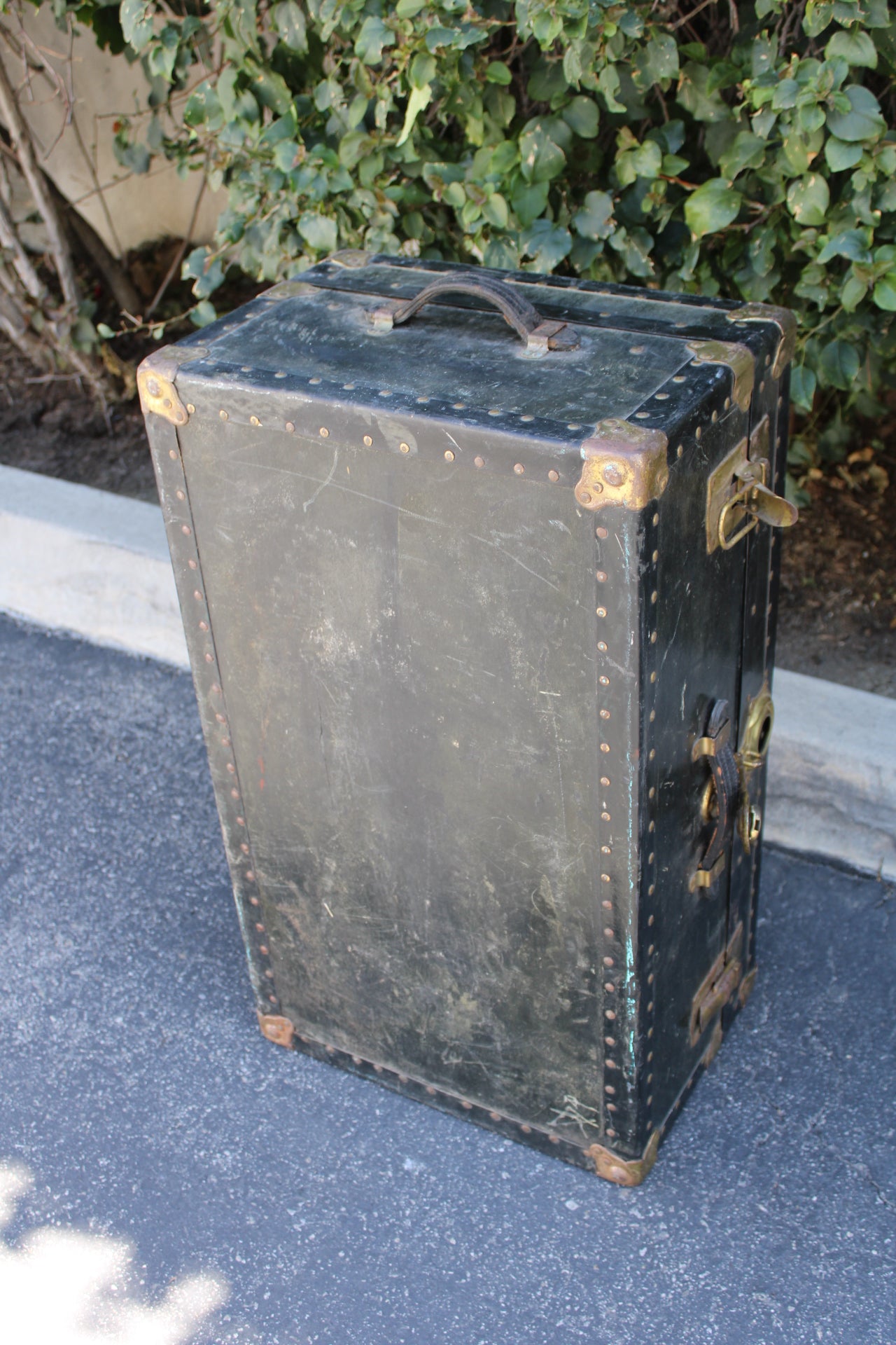 Vintage Trunk Chest