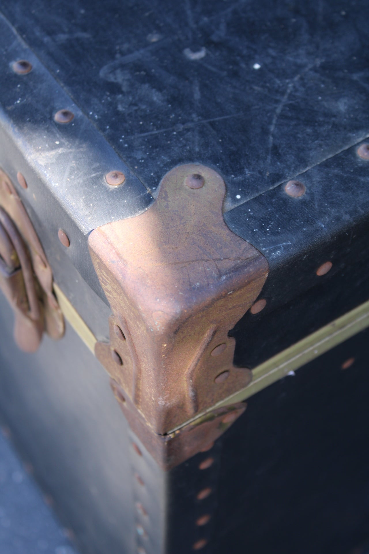 Vintage Trunk Chest