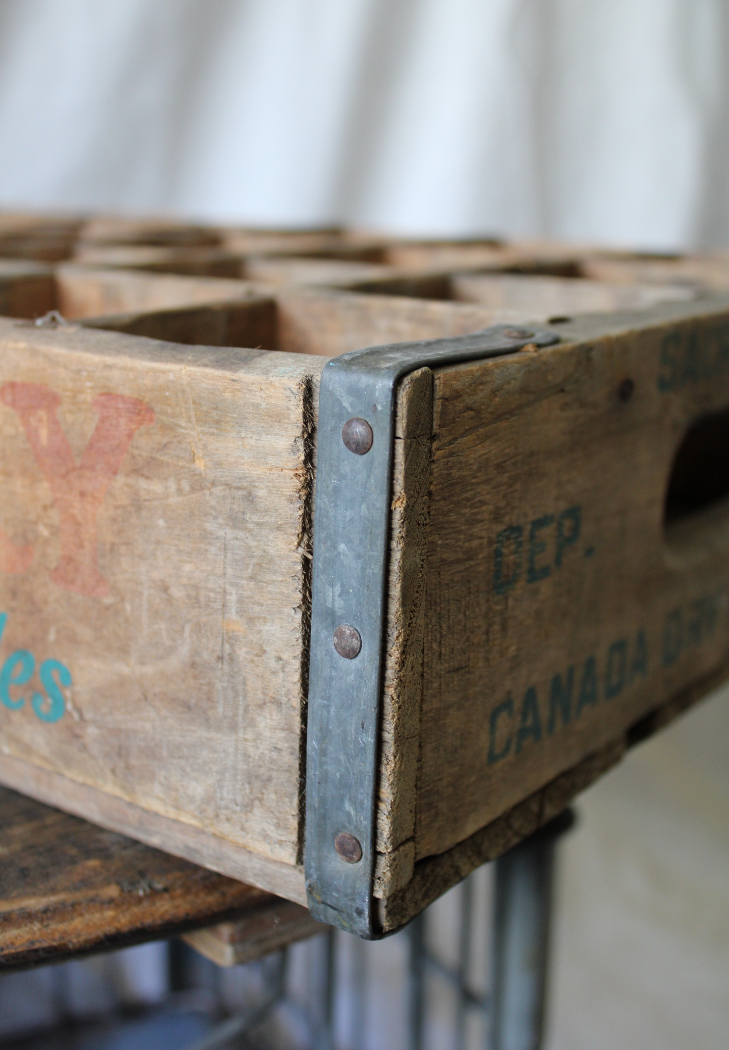 Vintage Canada Dry Crate